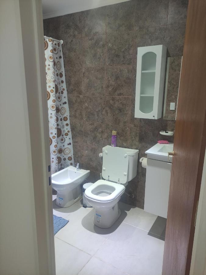 Belgrano 658 Nqn - Piso 1 Dto 1 Appartement Neuquén Buitenkant foto