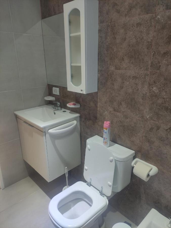 Belgrano 658 Nqn - Piso 1 Dto 1 Appartement Neuquén Buitenkant foto